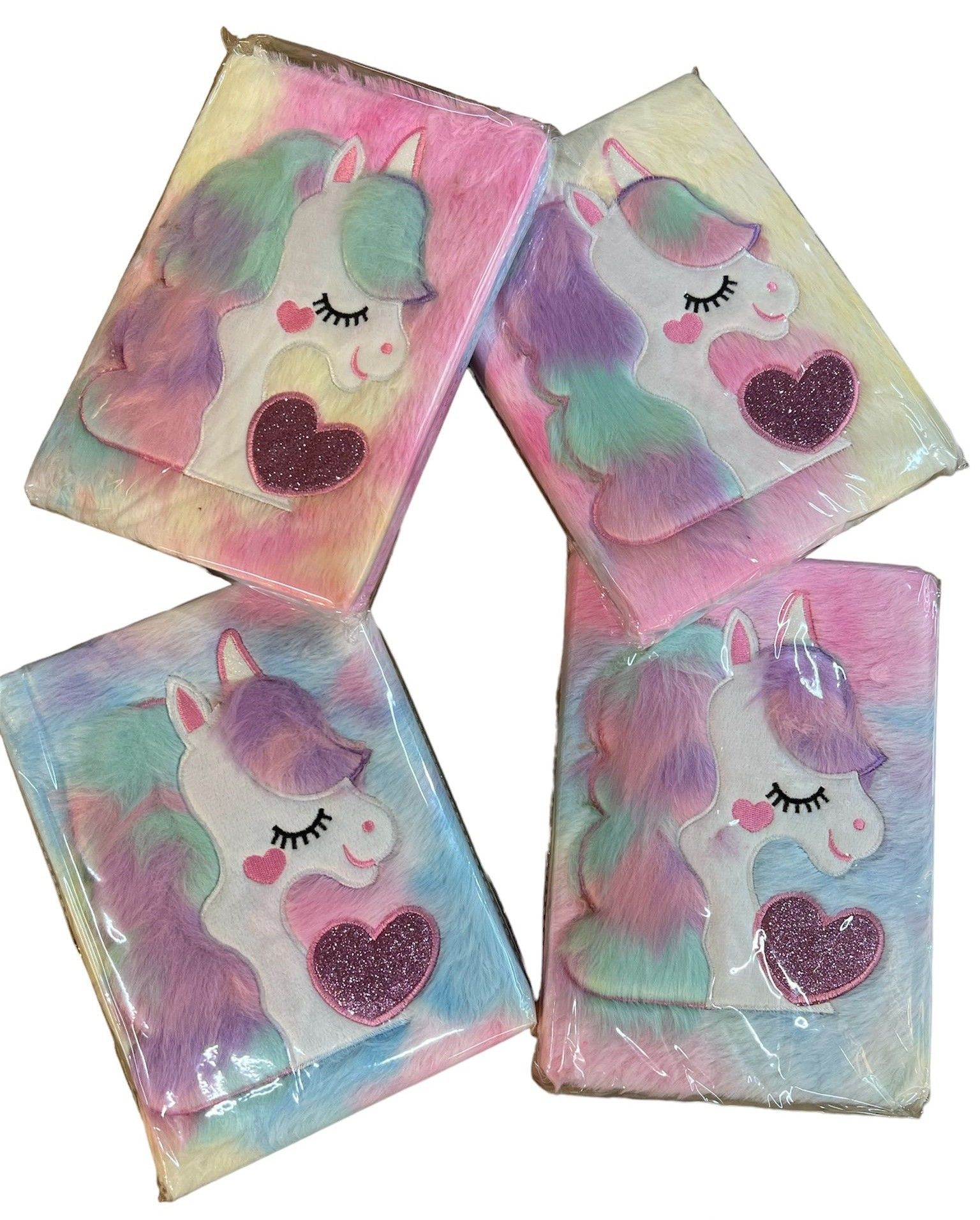 Unicorn Desenli Tüylü Defter