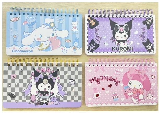 Karakterli Defter Seti 12 Adet