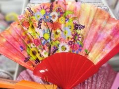 Plastik Desenli Yelpaze