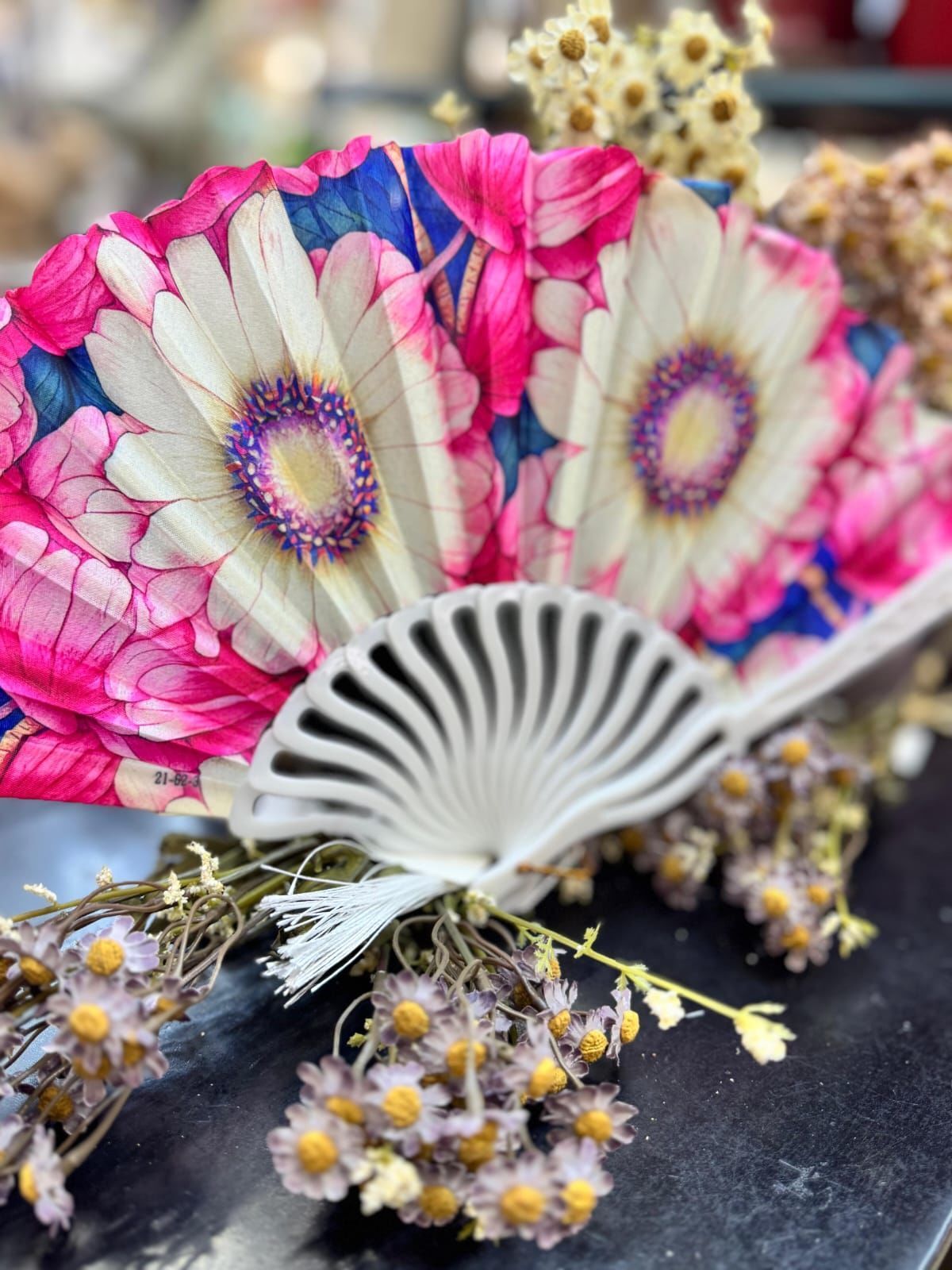 Plastik Desenli Yelpaze