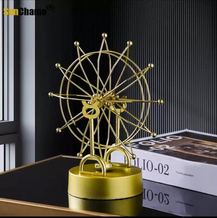 Sürekli Hareket Eden Gold Dönme Dolap Denge Topu