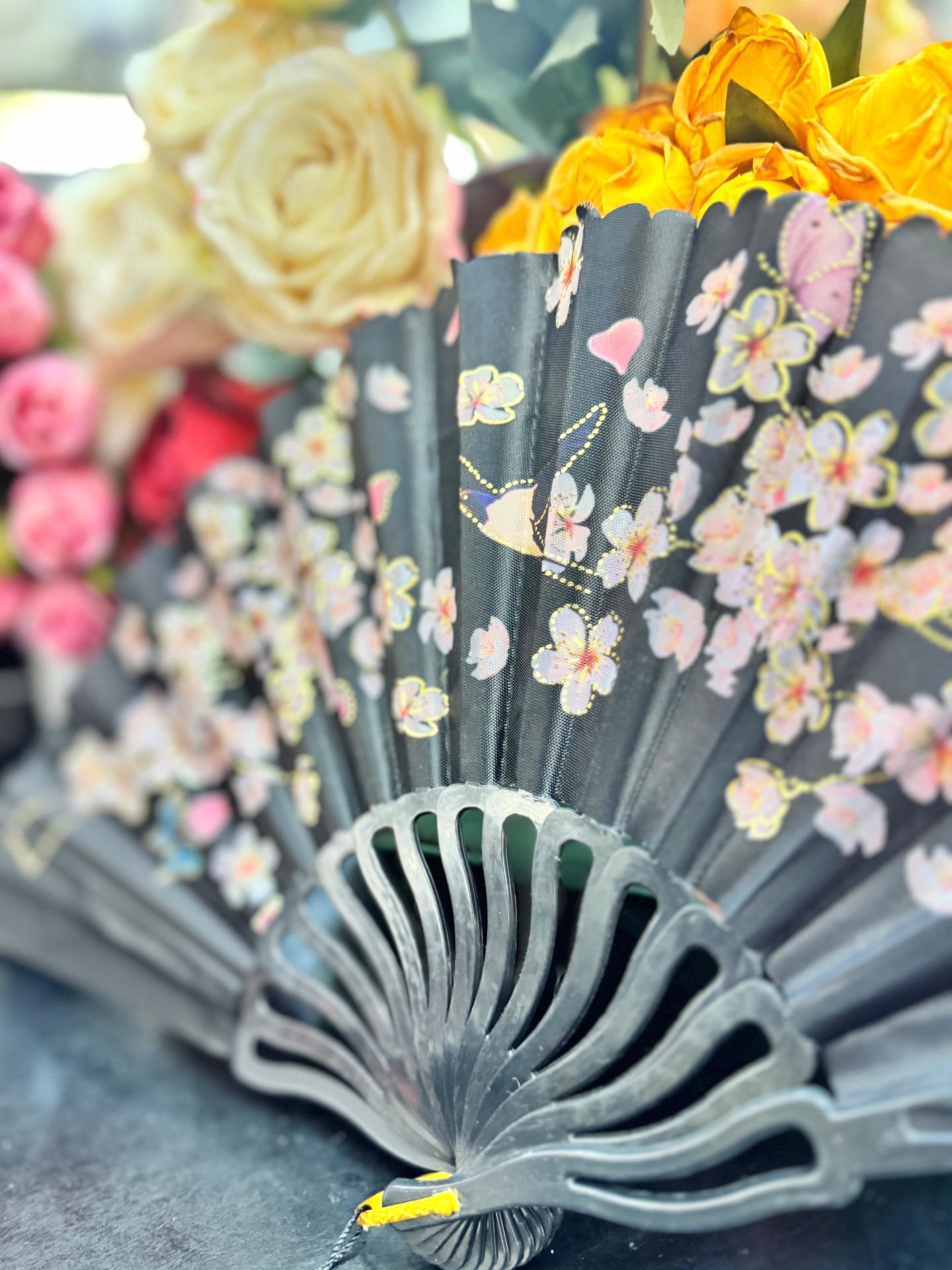 Plastik Desenli Yelpaze