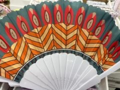 Plastik Desenli Yelpaze