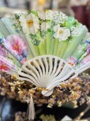 Plastik Desenli Yelpaze