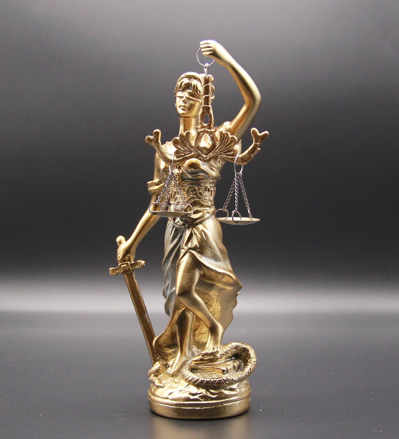 Adalet Heykeli Küçük Boy