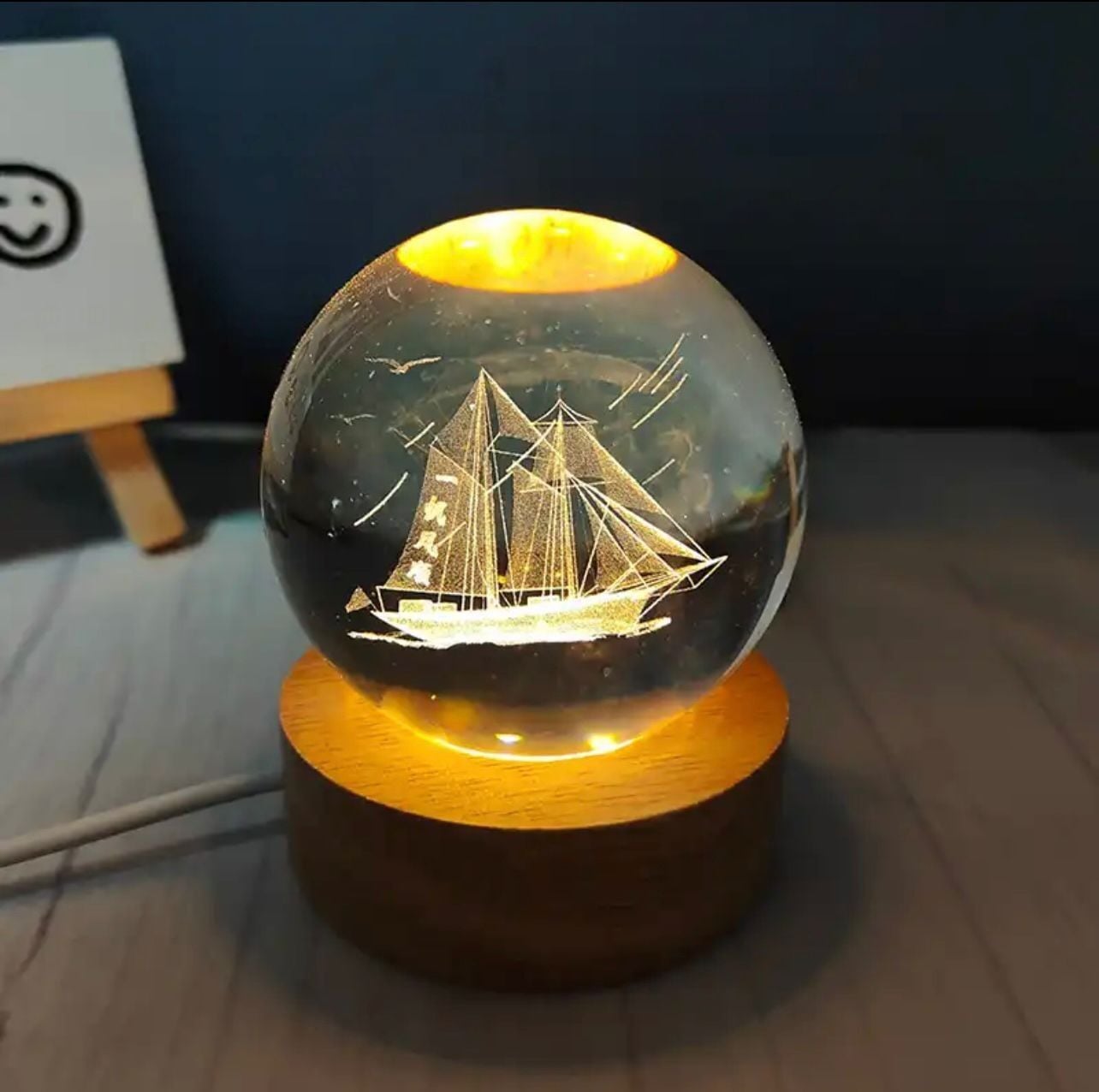 Yelkenli Gemi Renk Değiştiren Işıklı Cam Küre 6cm