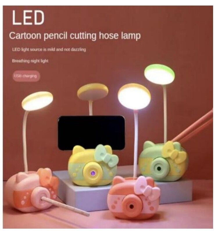 Fotoğraf Makinesi Şeklinde Masa Lambası