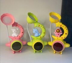 Karakterli Uçak Üstünde Ay Masa Lambası