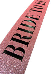 Pembe Üzeri Siyah Büyük Bride To Be Yazılı Simli Işıltılı Kuşak Kemer 10 cm Genişlik