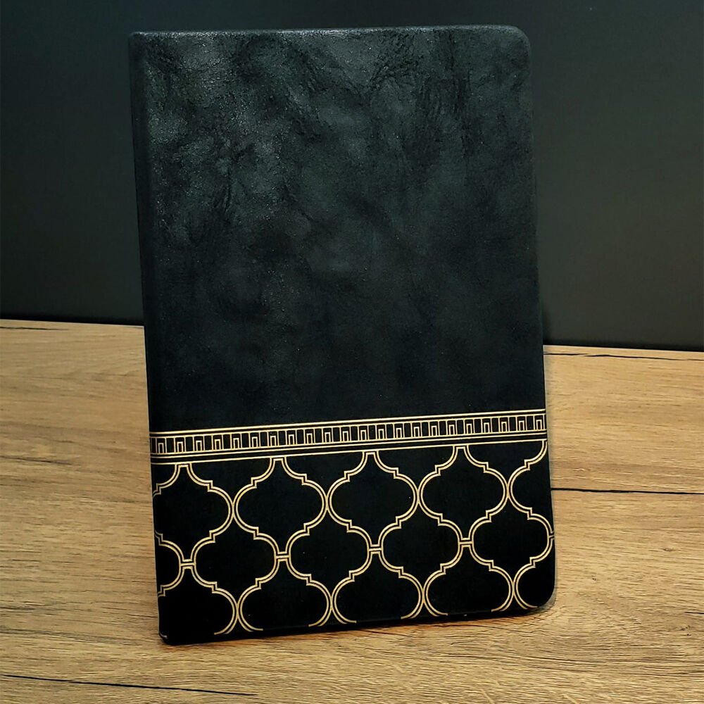 Siyah Deri Defter