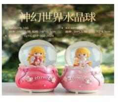 Işıklı Müzikli Püskürtmeli Büyük Boy Kar Küresi