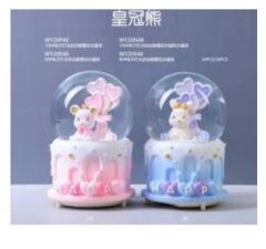 Kaplı Tavşan Tasarımlı Işıklı Müzikli Püskürtmeli Büyük Boy Kar Küresi