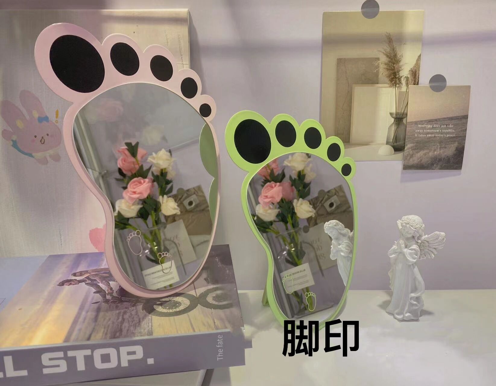 Ayaklı Makyaj Aynası