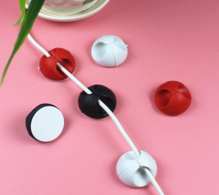 Yapışkanlı Kablo Sabitleyici Düzenleyici 6'lı Paket (2 Beyaz-2 Kırmızı-2 Siyah) MZ2023-38