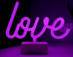 Love Yazılı Pembe Neo Led Gece Lambası