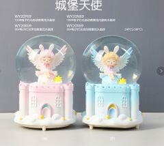 Kulaklı Melek Kız Işıklı Müzikli Orta Boy Kar Küresi Model 2