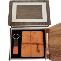 Toptan Özel Ahşap Kutulu Taba Deri Defter ve Anahtarlık Set