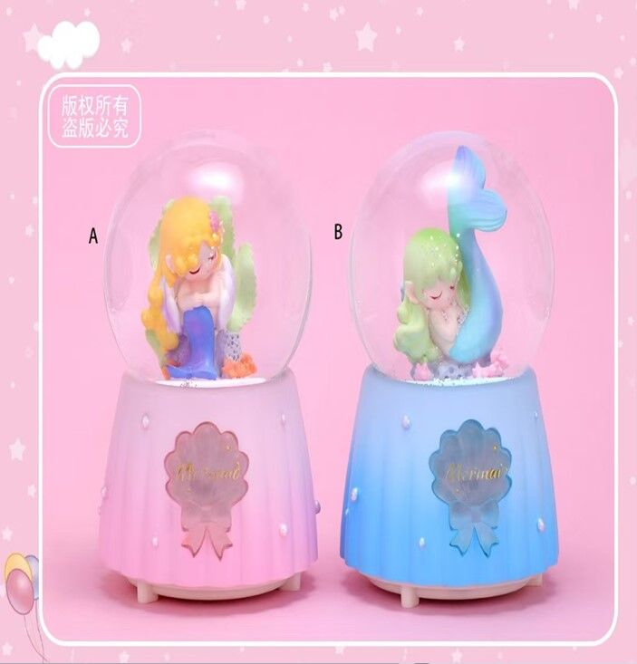 Işıklı Müzikli Orta Boy Kar Küresi Model 19