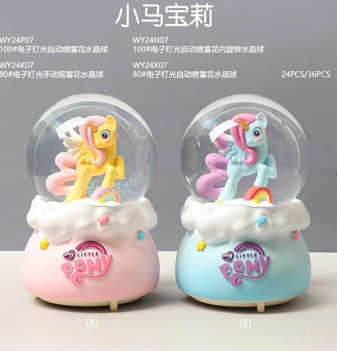 Işıklı Müzikli Orta Boy Kar Küresi