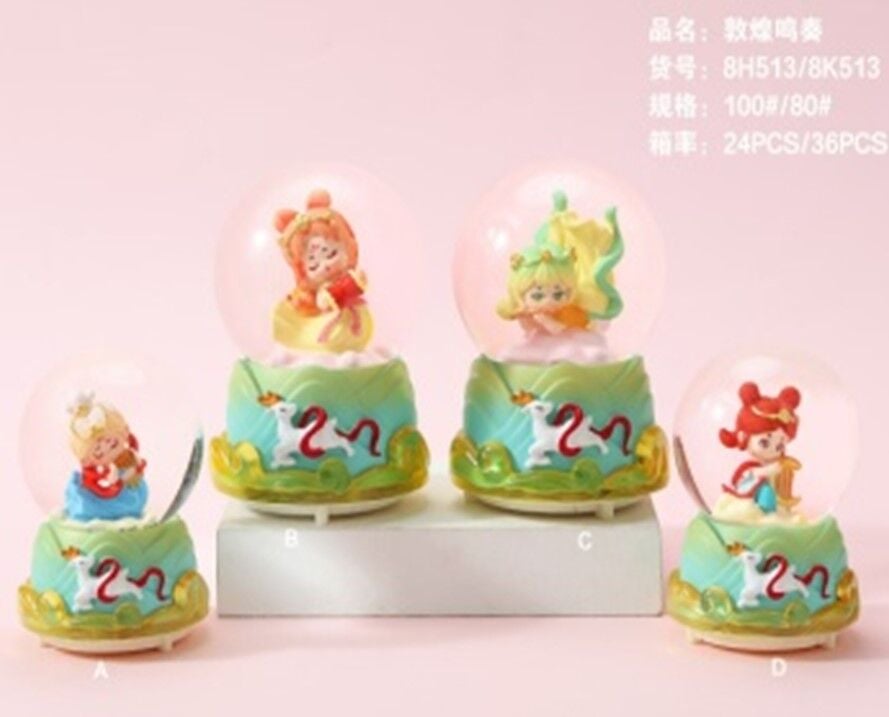 Işıklı Müzikli Orta Boy Kar Küresi