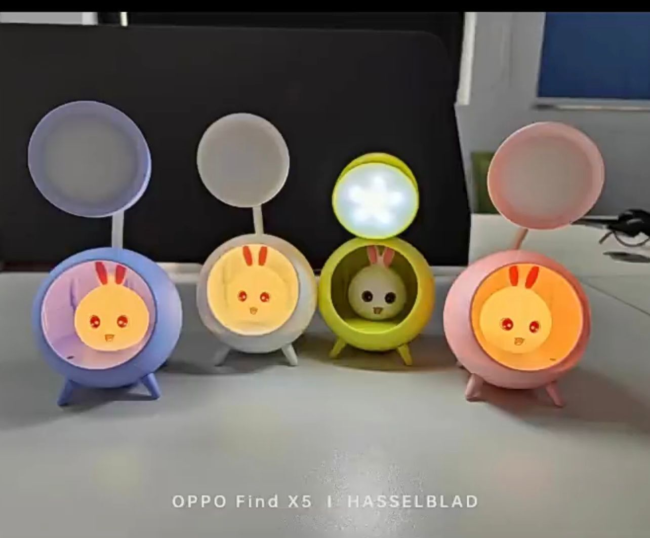 Tavşan Modelli Şarjlı Masa Lambası