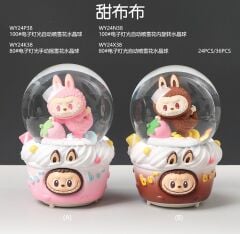 Işıklı Müzikli Püskürtmeli Büyük Boy Kar Küresi Model 39