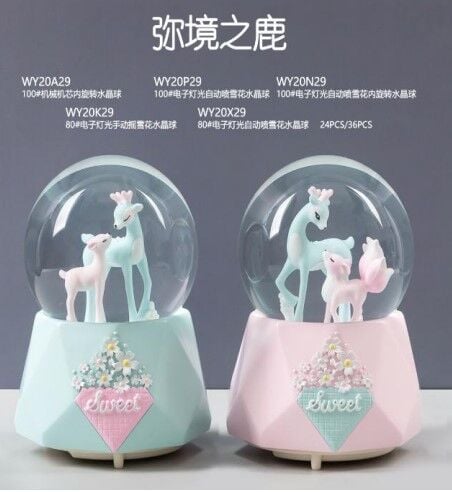 Işıklı Müzikli Püskürtmeli Büyük Boy Kar Küresi