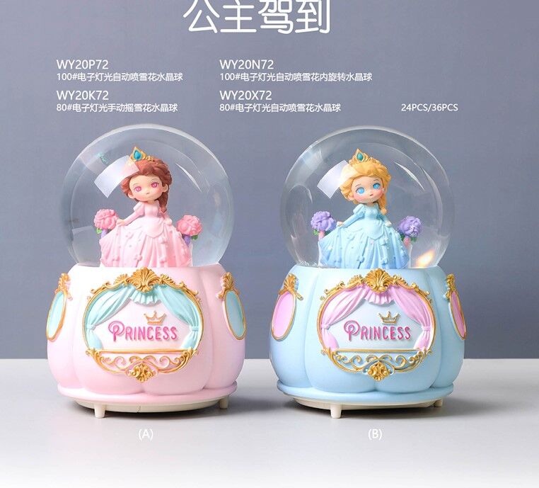 Işıklı Müzikli Orta Boy Kar Küresi