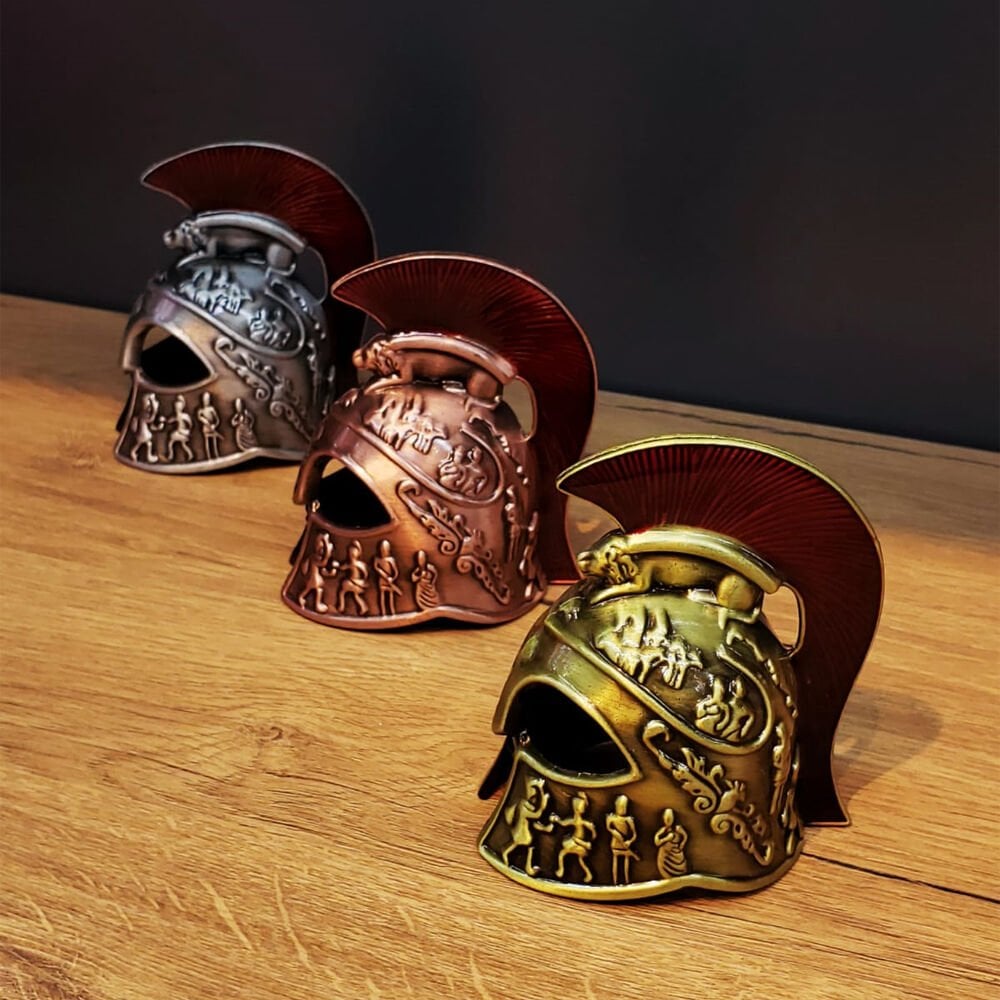 Metal Dekoratif Şövalye Miğferi