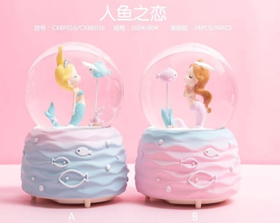 Deniz Kızı Işıklı Müzikli Orta Boy Kar Küresi