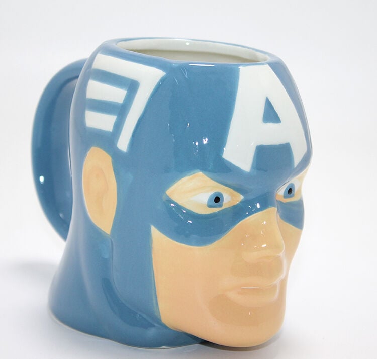 Marvel Captain America (Kaptan Amerika) 3D Kabartmalı Karakter Kupa Bardak Alk4542