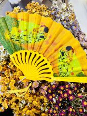 Plastik Desenli Yelpaze