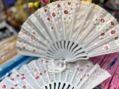 Plastik Desenli Yelpaze