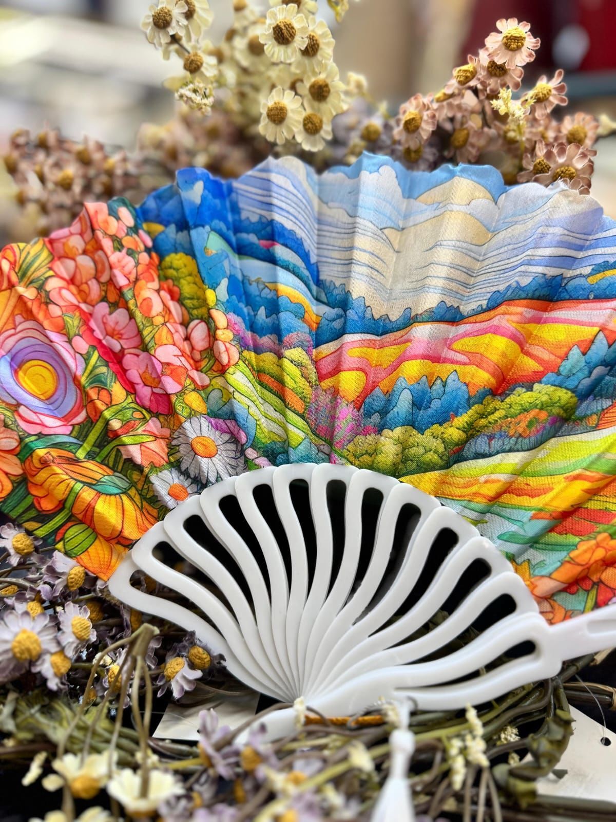 Plastik Desenli Yelpaze