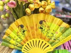 Plastik Desenli Yelpaze