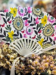 Plastik Desenli Yelpaze