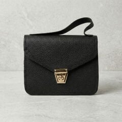 Siyah Kutu El Çantası