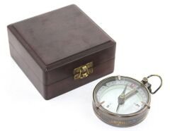 Ahşap Kutulu Pirinç Pusula Model 10