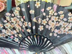 Plastik Desenli Yelpaze