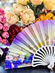 Plastik Desenli Yelpaze