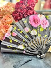 Plastik Desenli Yelpaze