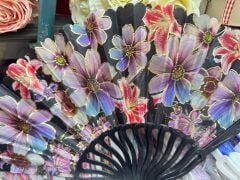 Plastik Desenli Yelpaze