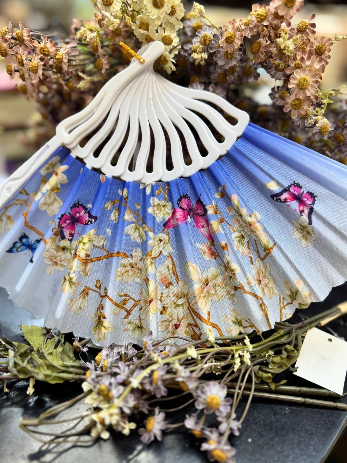 Plastik Desenli Yelpaze