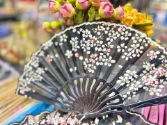 Plastik Desenli Yelpaze