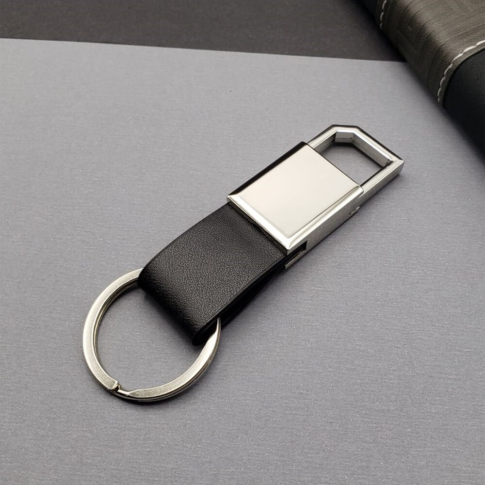 Deri Siyah Gümüş Metal Anahtarlık