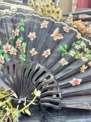 Plastik Desenli Yelpaze