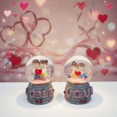 Love Tasarımlı Işıklı Mini Kar Küresi
