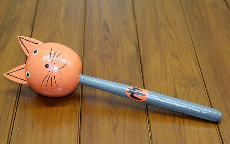 Ahşap Kedili Marakas Tekli Model 3