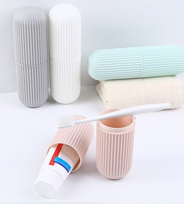 Seyahat Tipi Diş Macunu ve Fırçası Kabı