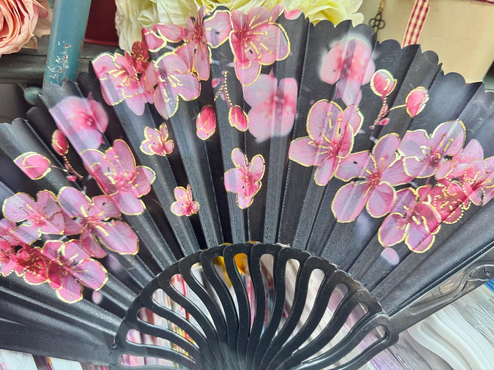 Plastik Desenli Yelpaze